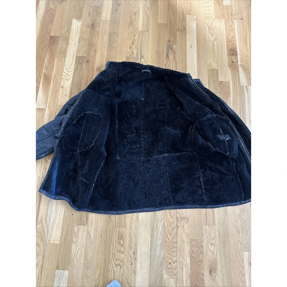 Men's Custom Made Sheepskin Leather Coat Size M/L.‎ Beautiful